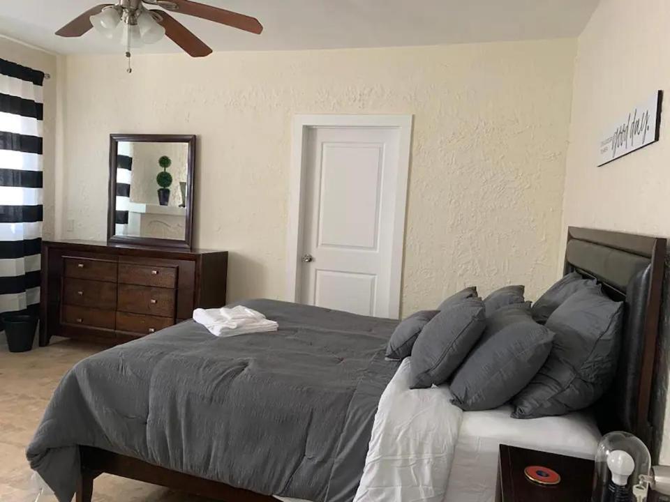 Private Rooms Close To Miami Airport - Free Parking - 01 Exterior foto
